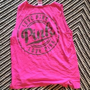 Over size “love pink” tank in hot pink 🔥